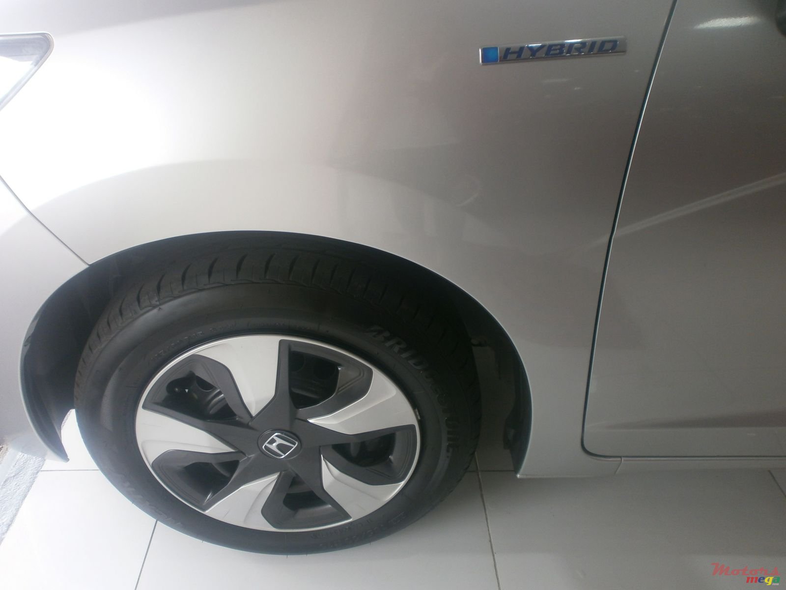 2016' Honda Fit Hybrid photo #6