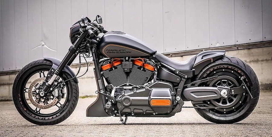 Harley-Davidson Black Rebel Is a Full Custom Thunderbike
