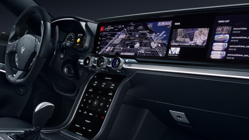 Samsung, Harman unveil driverless car components, digital cockpit at CES