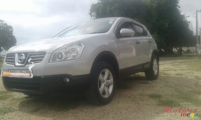 2009' Nissan Qashqai Suv photo #1