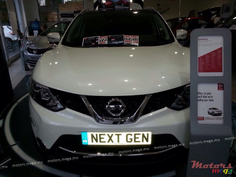 2013' Nissan Qashqai Acenta photo #1