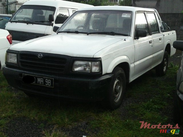 1998' Mazda exchange welcome photo #1