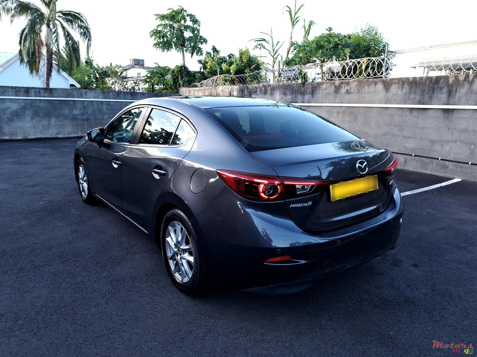 2015' Mazda 3 photo #1