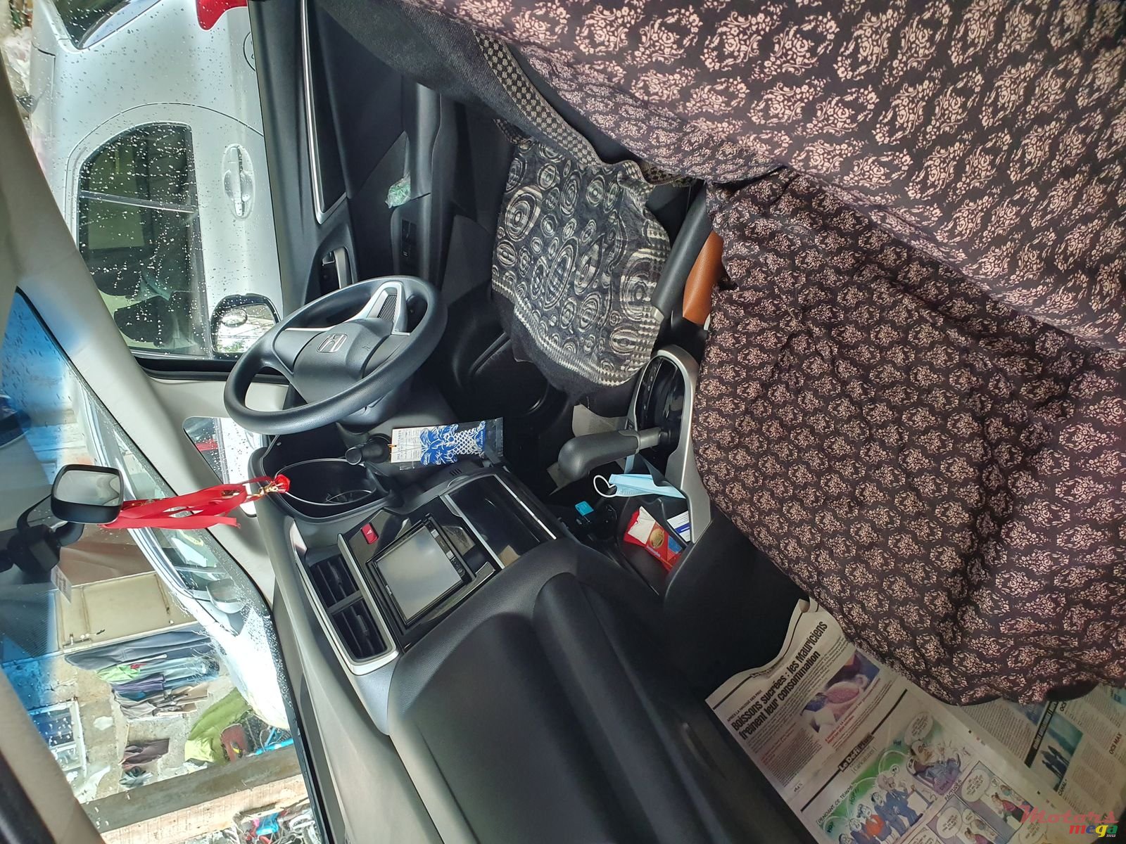 2016' Honda Fit photo #5