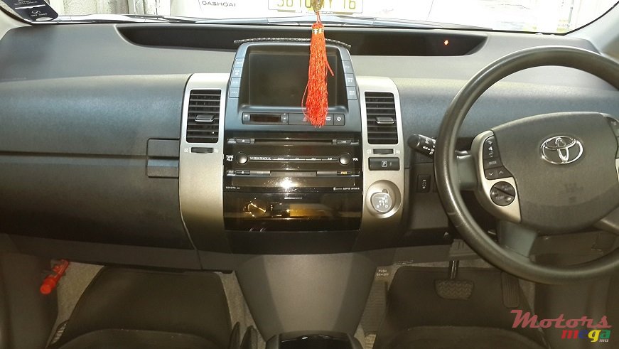 2009' Toyota photo #2