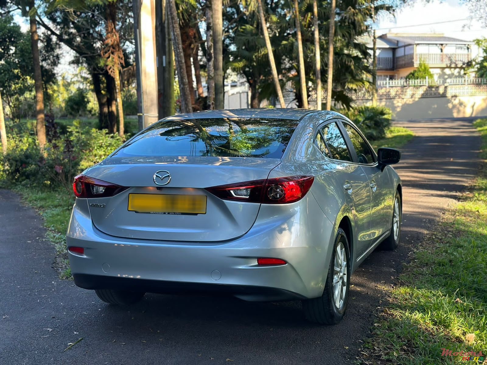 2018' Mazda 3 photo #7