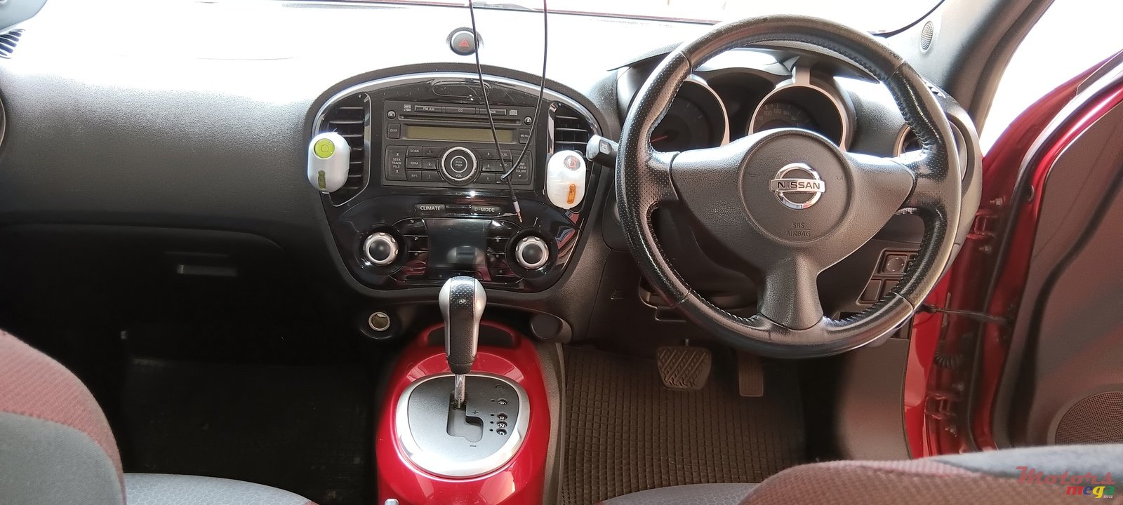 2012' Nissan Juke photo #4