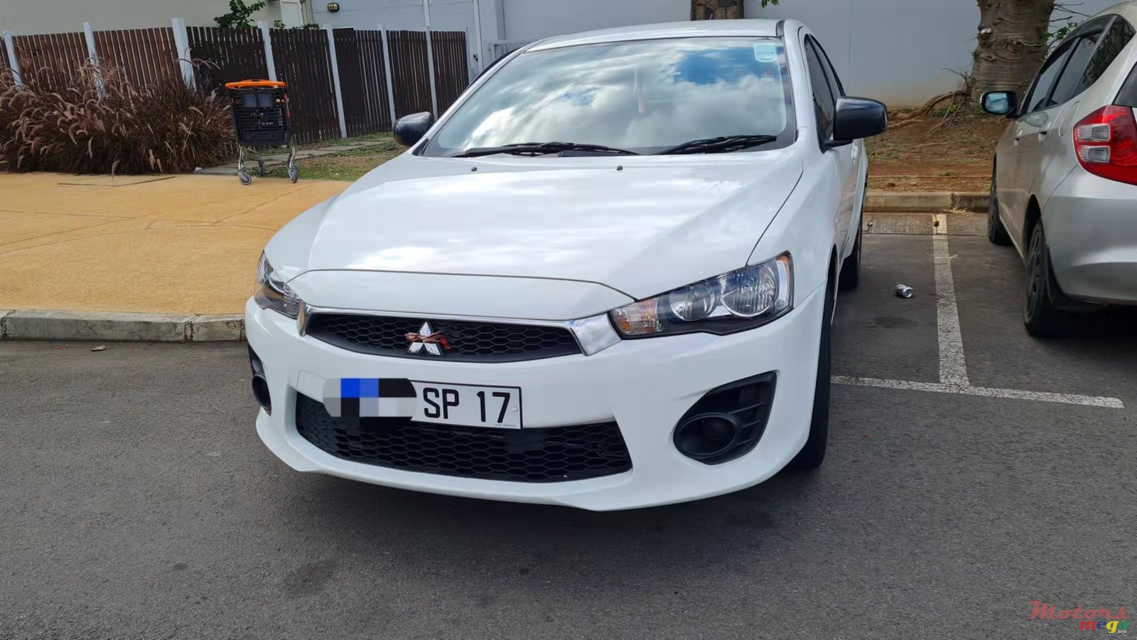 2017' Mitsubishi Lancer photo #1