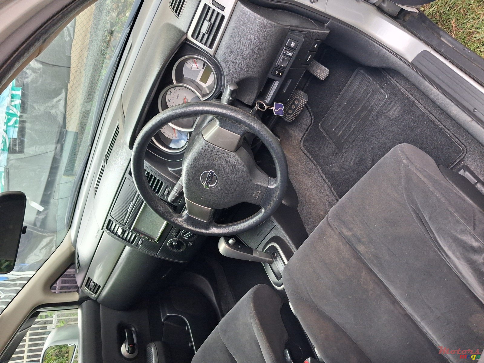 2012' Nissan Tiida photo #7