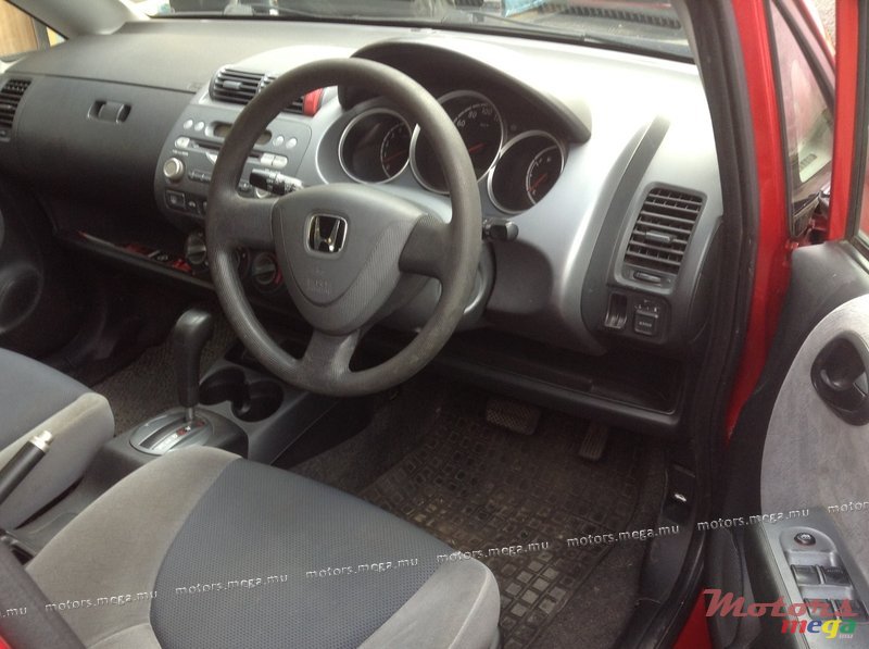 2003' Honda Fit photo #4