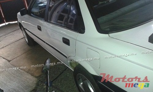 1990' Toyota Corolla none photo #2