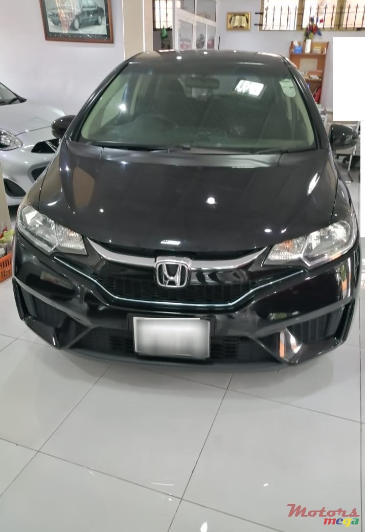 2016' Honda Fit photo #1