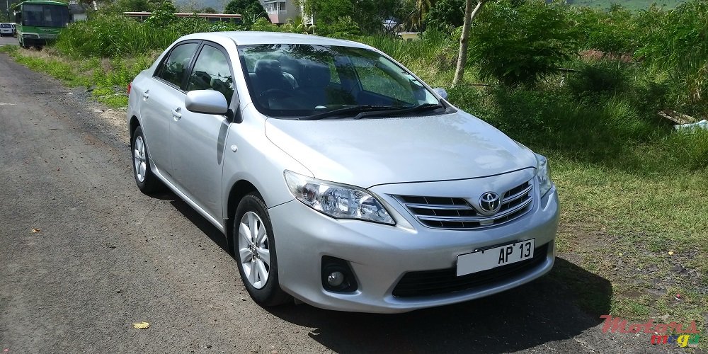 2013' Toyota Corolla 1.5 GLI photo #3