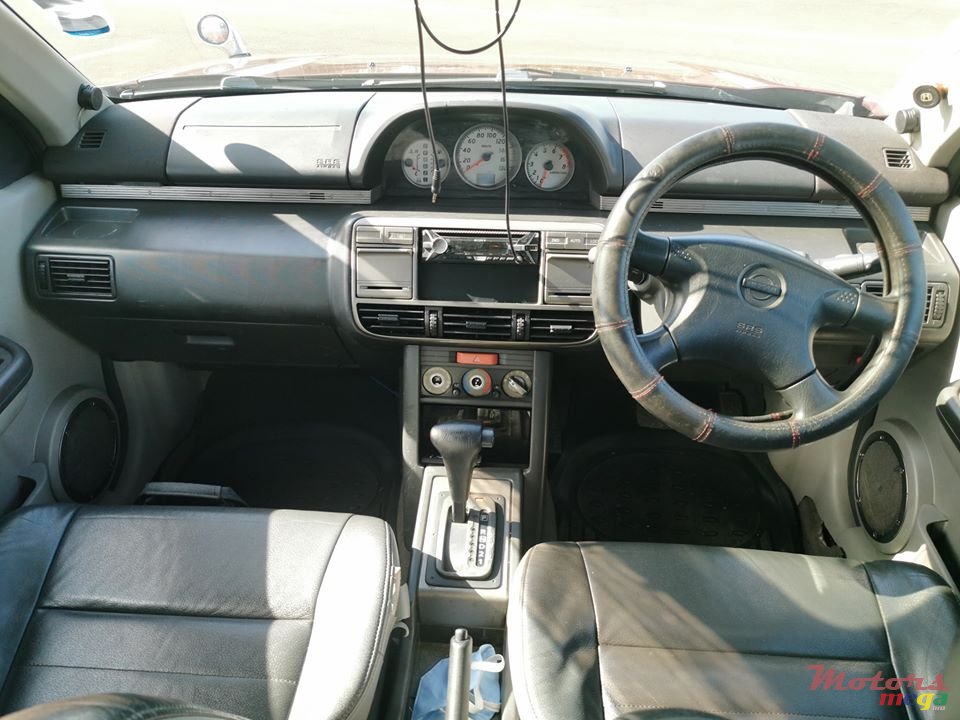 2002' Nissan X-Trail photo #5