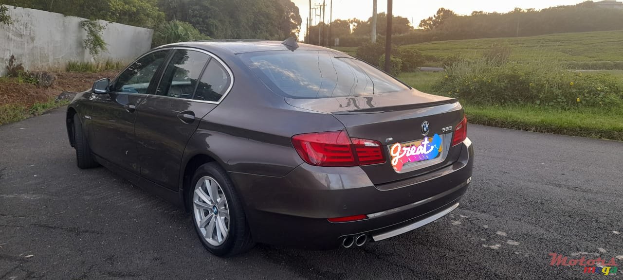 2010' BMW 523 i photo #3