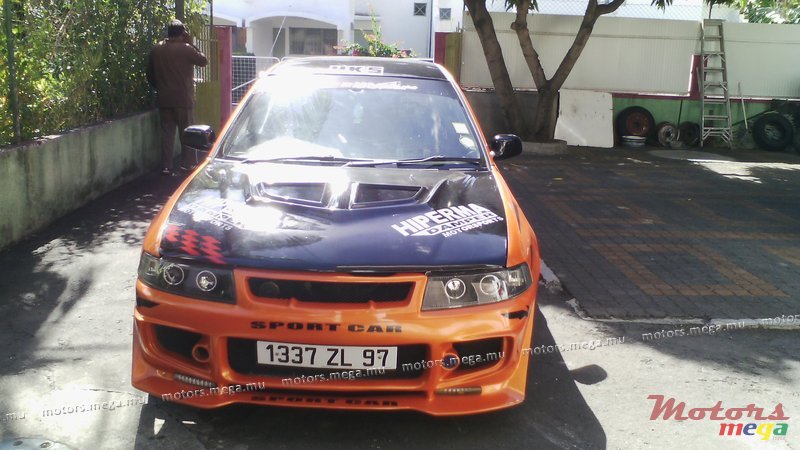 1997' Mitsubishi photo #2