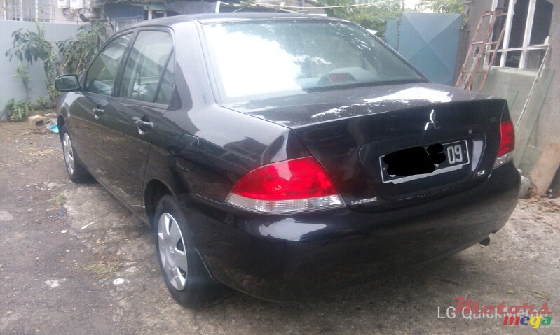 2009' Mitsubishi Lancer photo #1