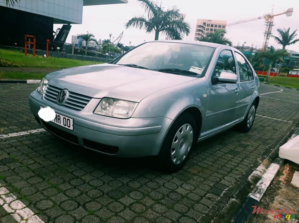 2000' Volkswagen Bora photo #2