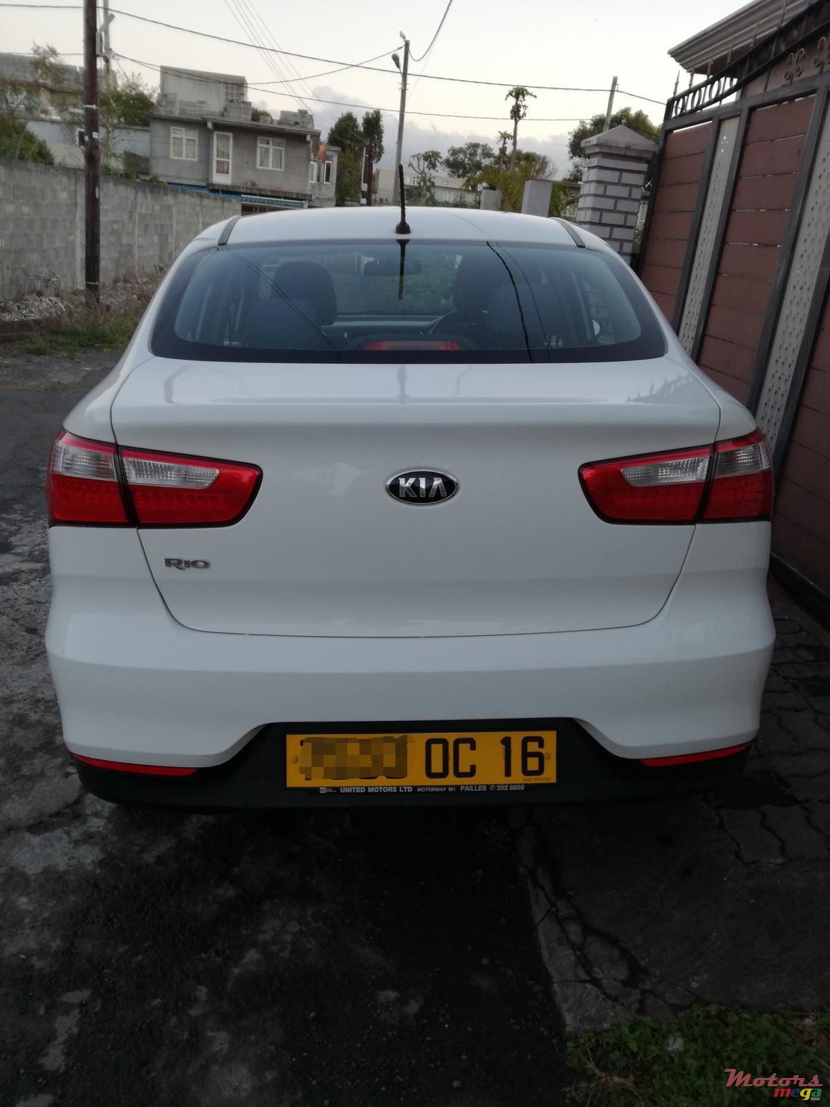 2016' Kia Rio photo #1