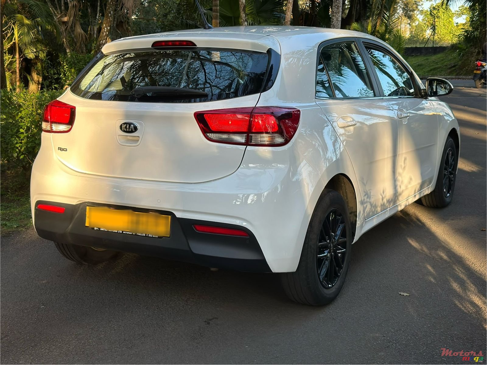 2021' Kia Rio photo #4