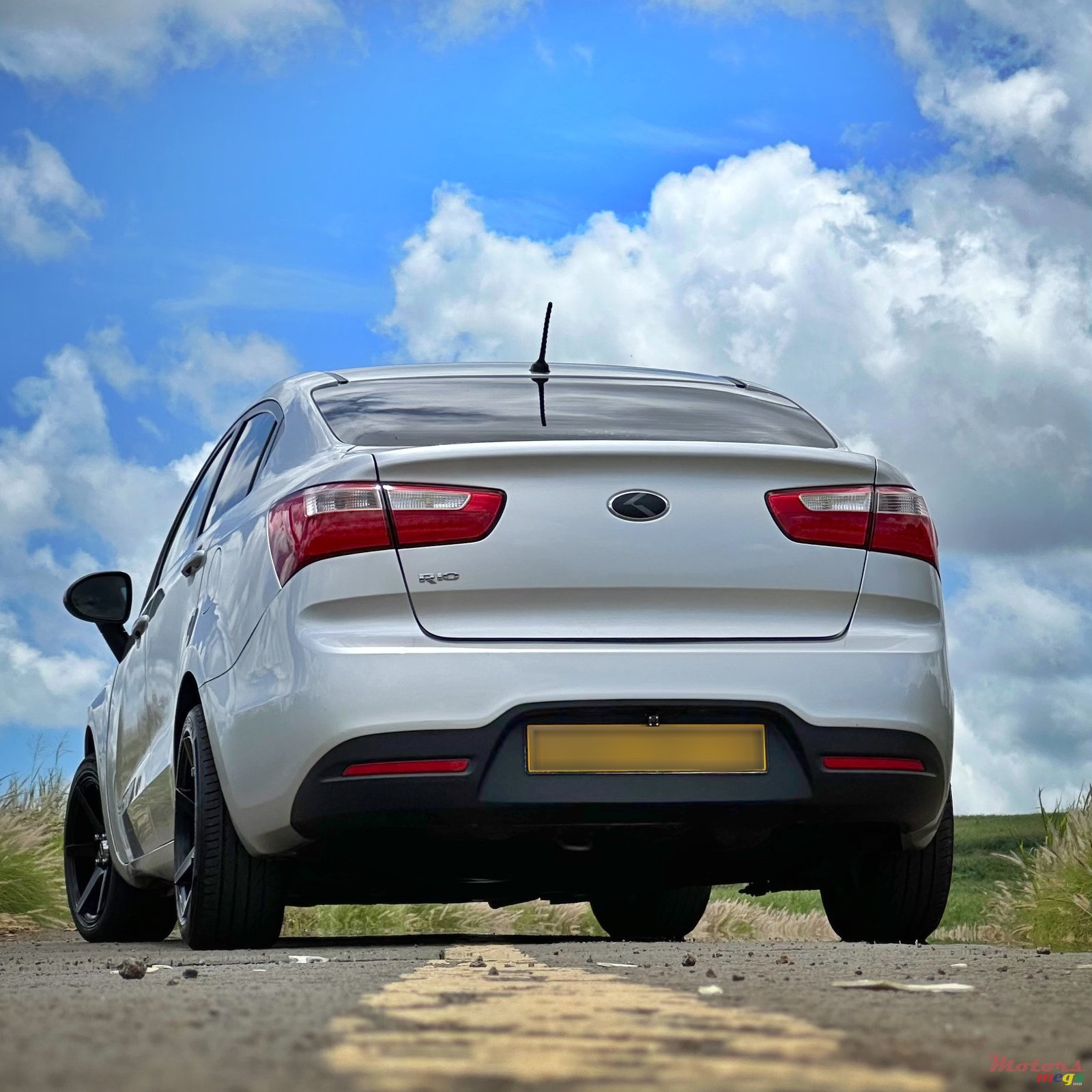 2013' Kia Rio photo #3