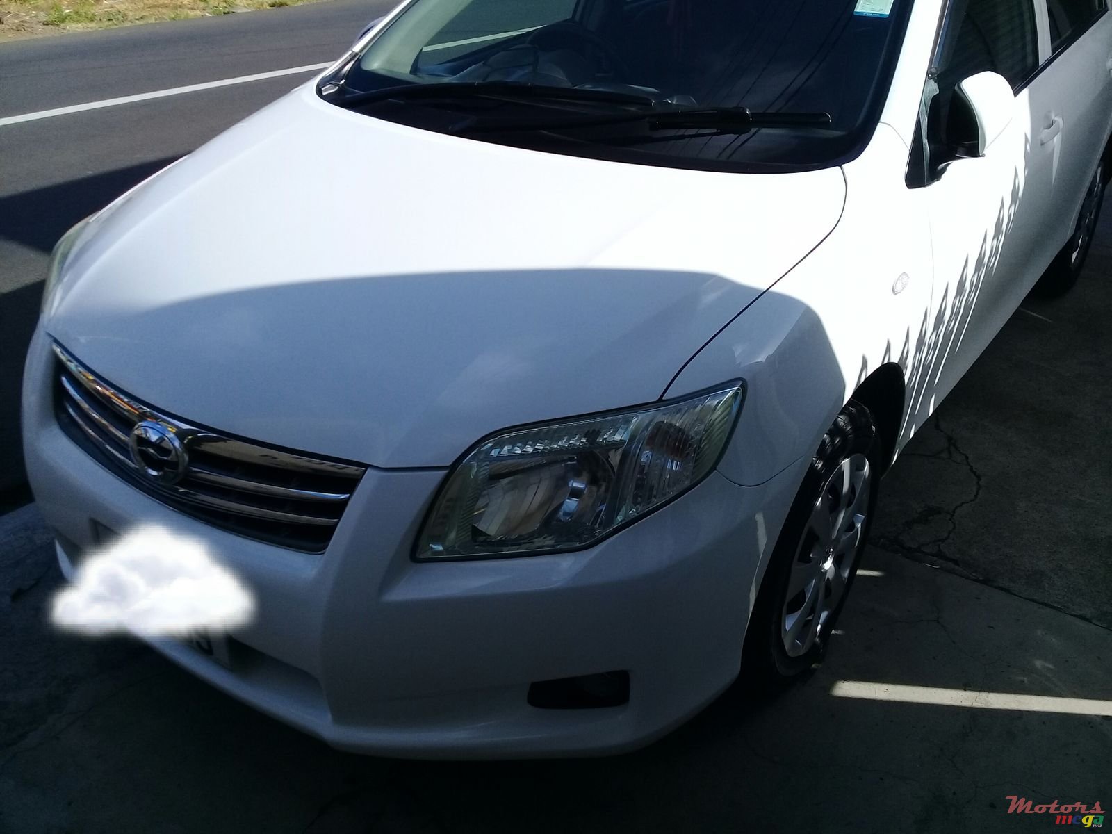 2009' Toyota Axio photo #7