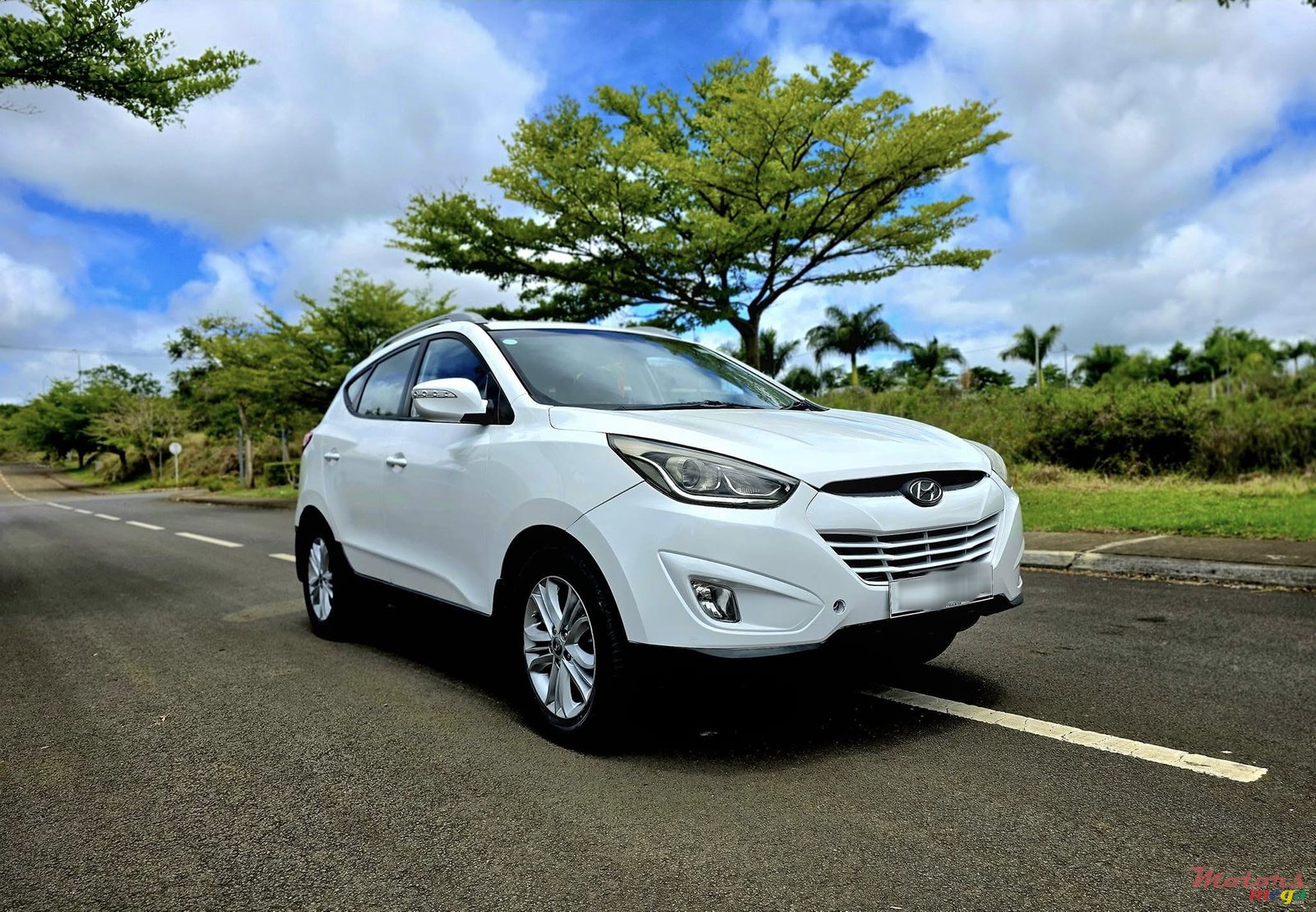 2015' Hyundai ix35 photo #2