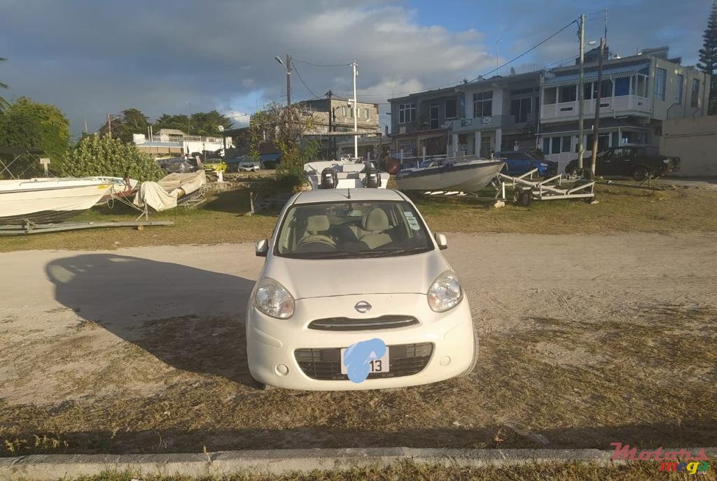 2013' Nissan March photo #1