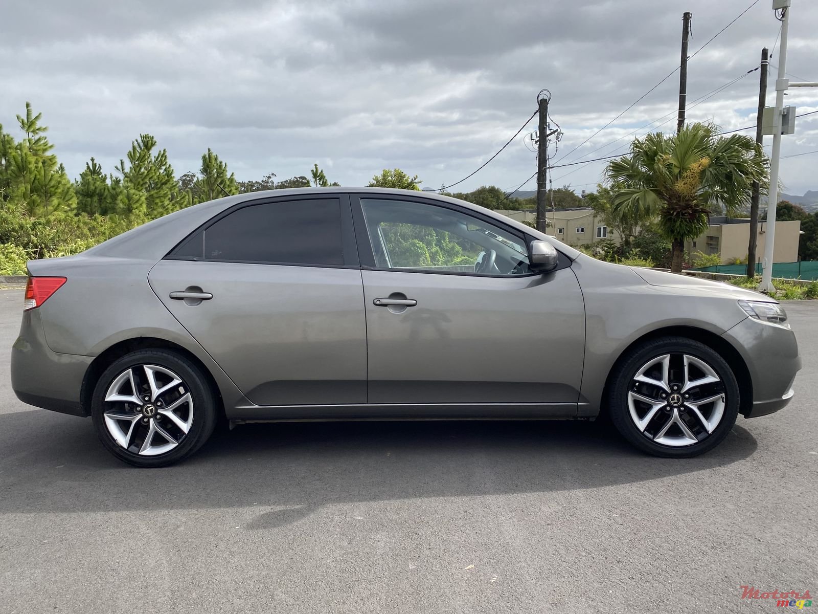 2011' Kia Cerato photo #3