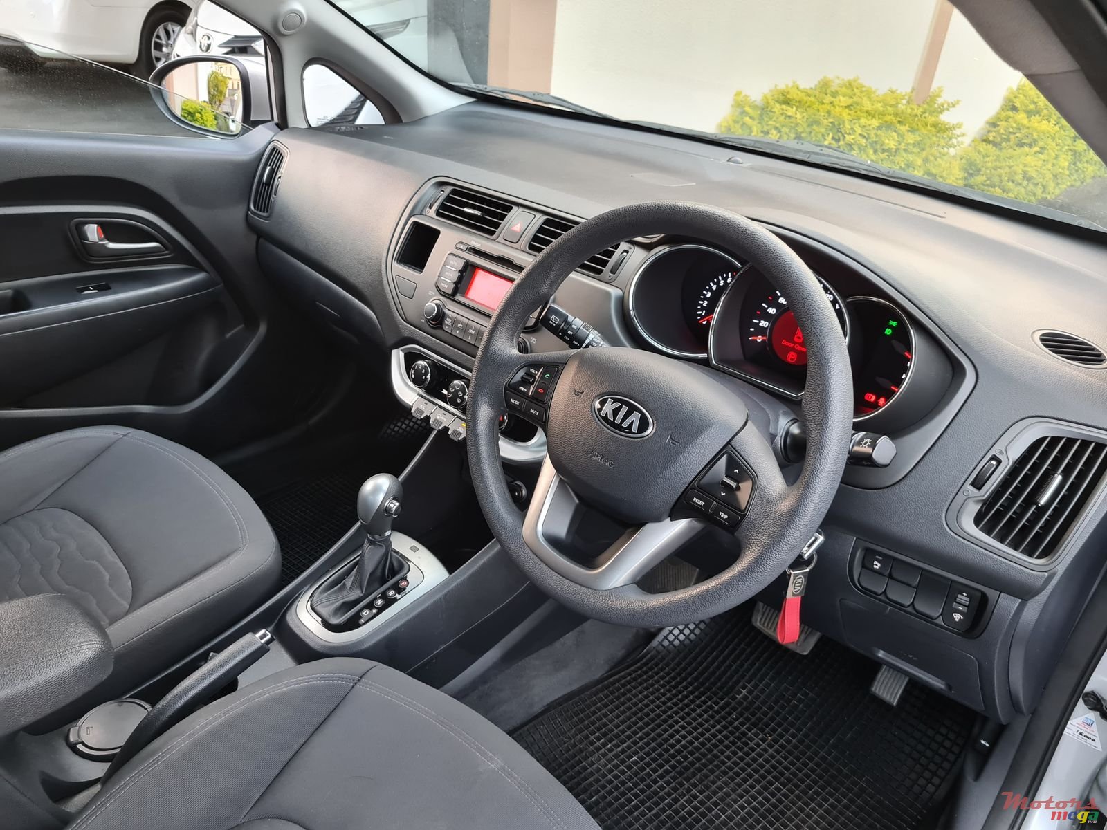 2015' Kia Rio Automatic photo #7