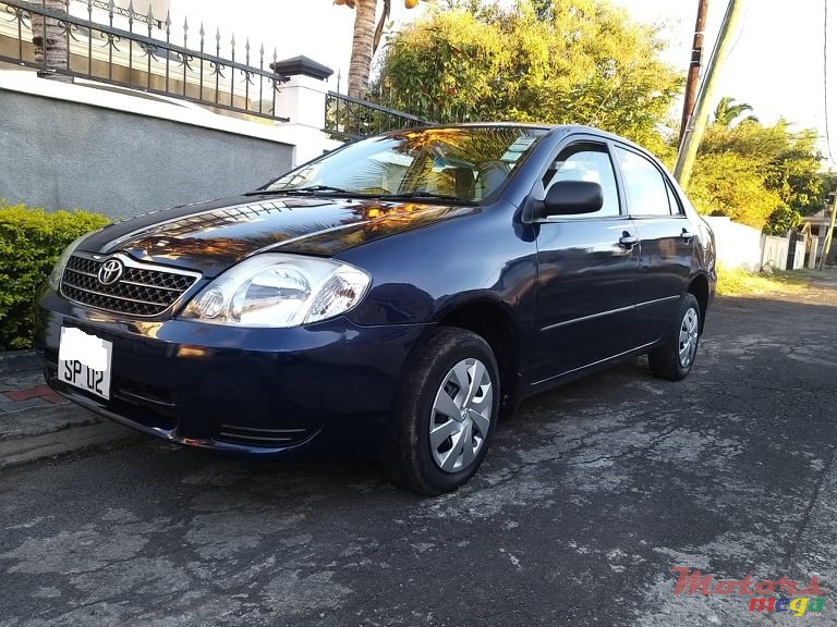 2002' Toyota Corolla NZE121 photo #2