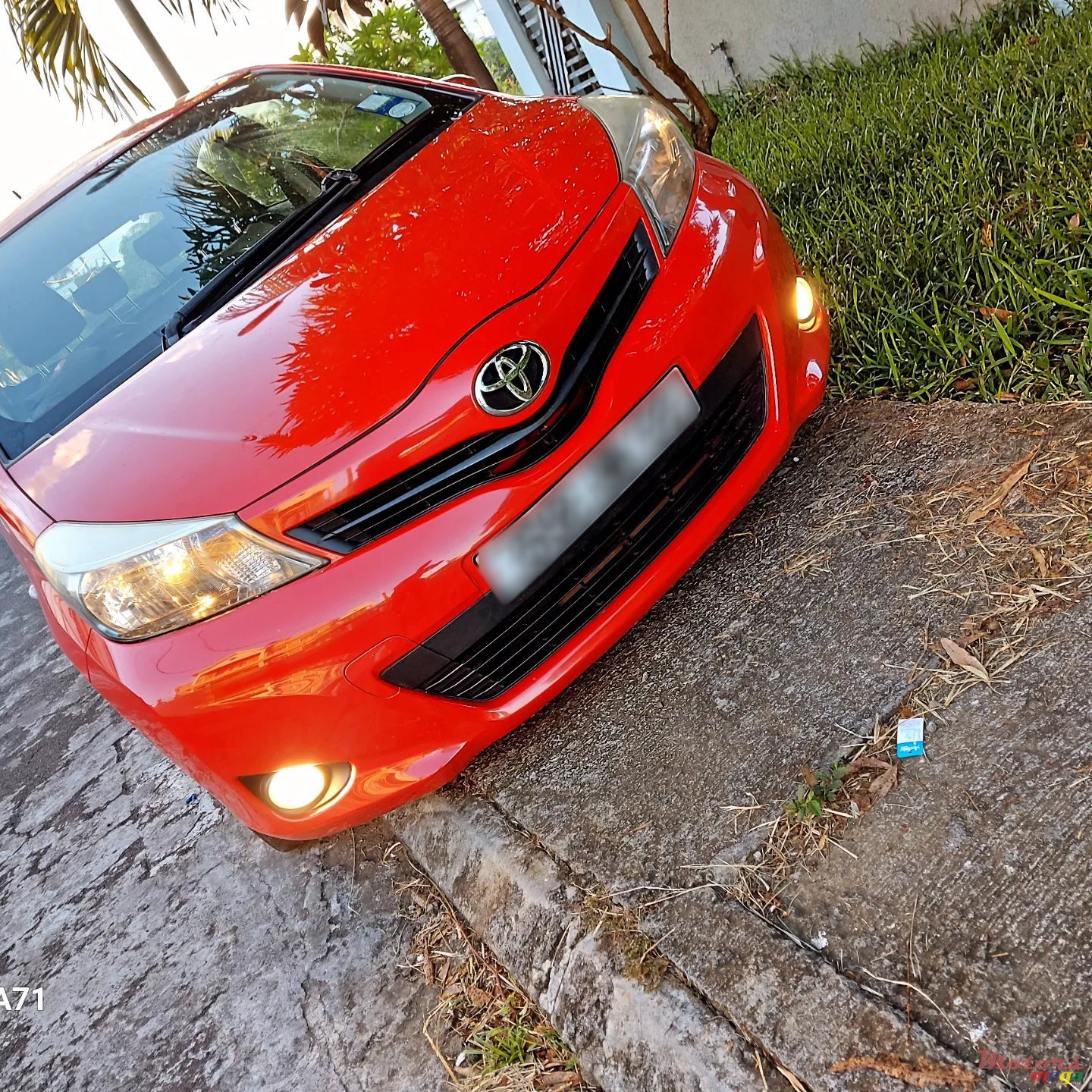 2013' Toyota MANUELLE photo #1