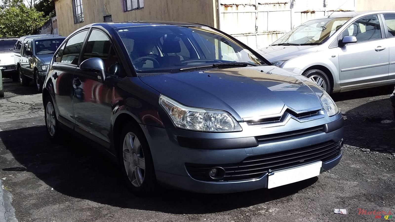 2007' Citroen C4 photo #1