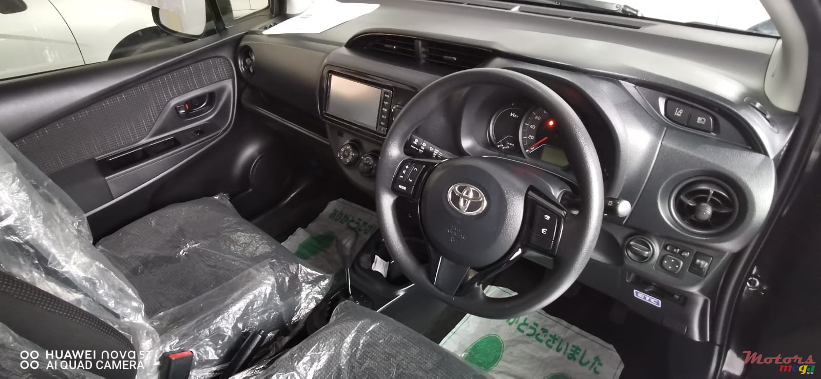 2018' Toyota Vitz photo #2