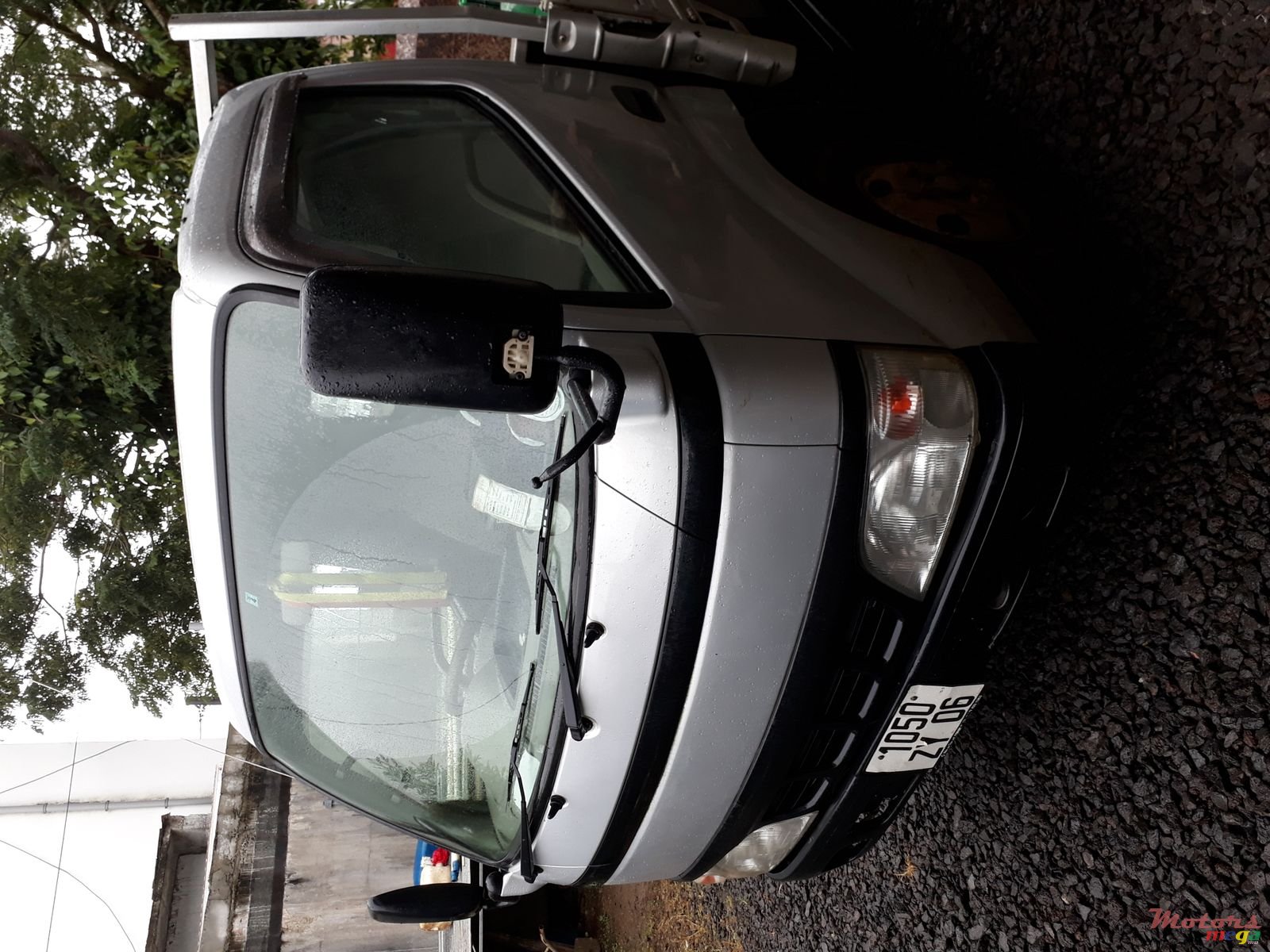 2006' Toyota Hino photo #1