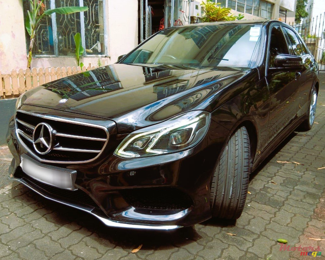 2013' Mercedes-Benz E 250 AMG PACK photo #1