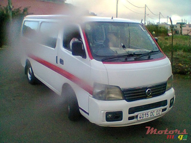 2002' Nissan Urvan photo #1