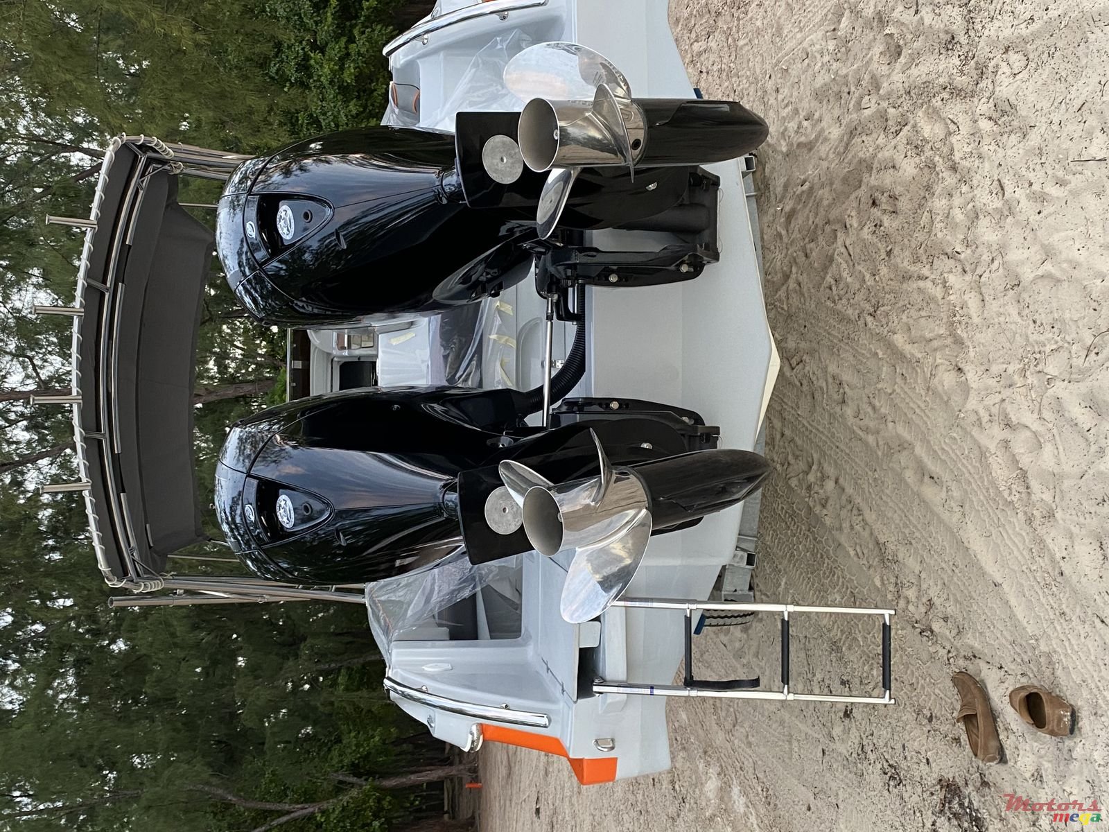 2020' Legend L28 photo #2