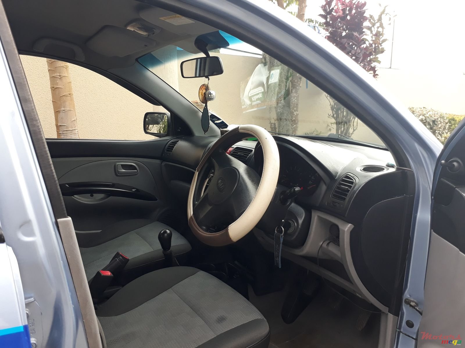 2008' Kia Picanto photo #4