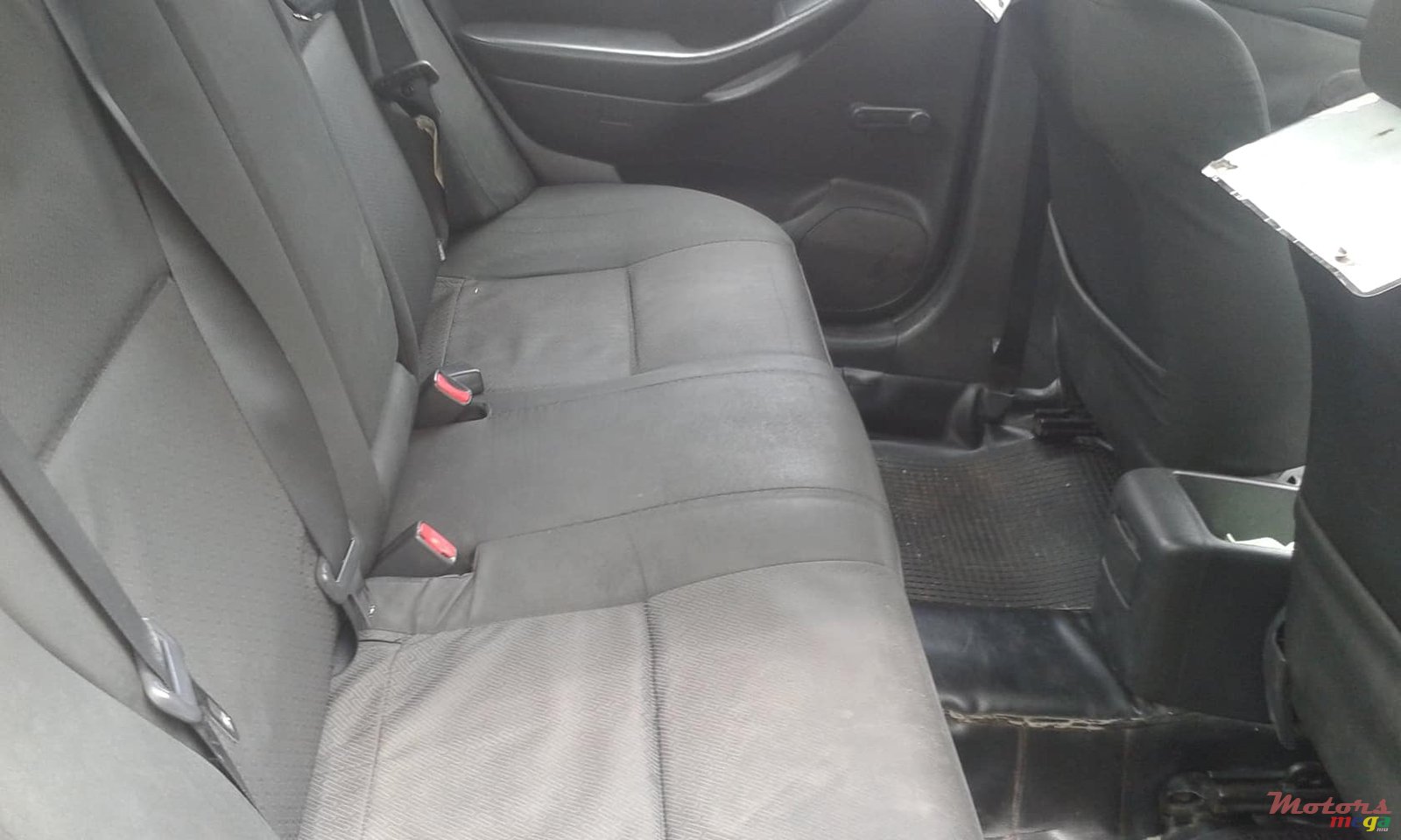 2008' Toyota Avensis photo #4