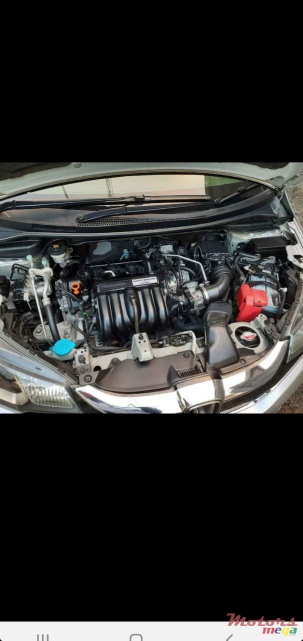 2016' Honda Fit photo #3