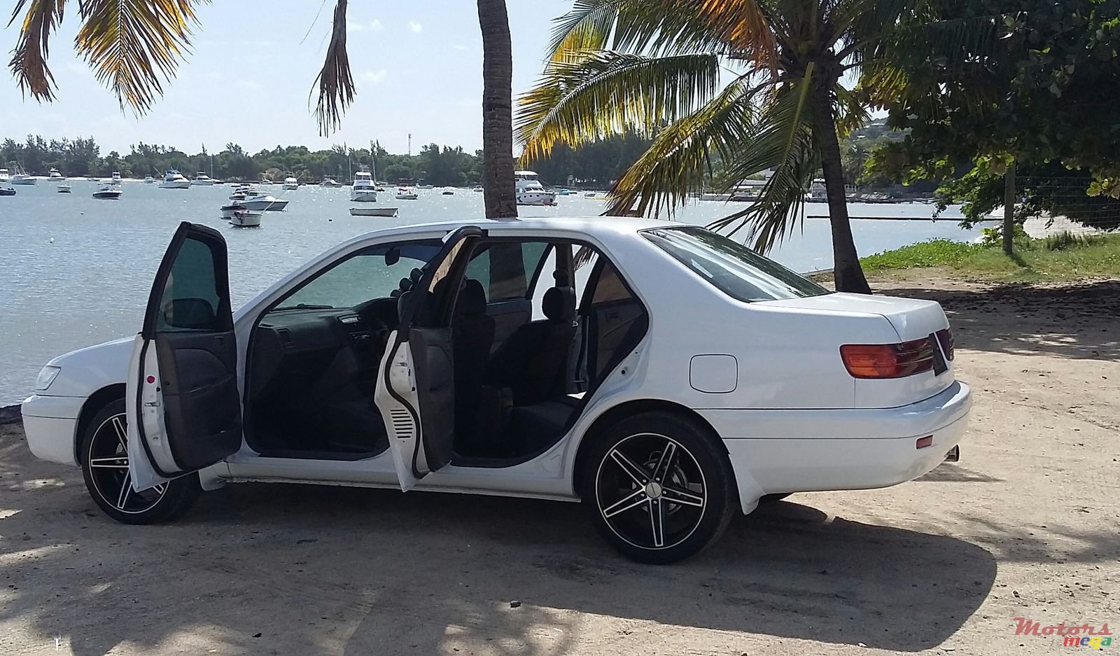 1998' Toyota Corona photo #4