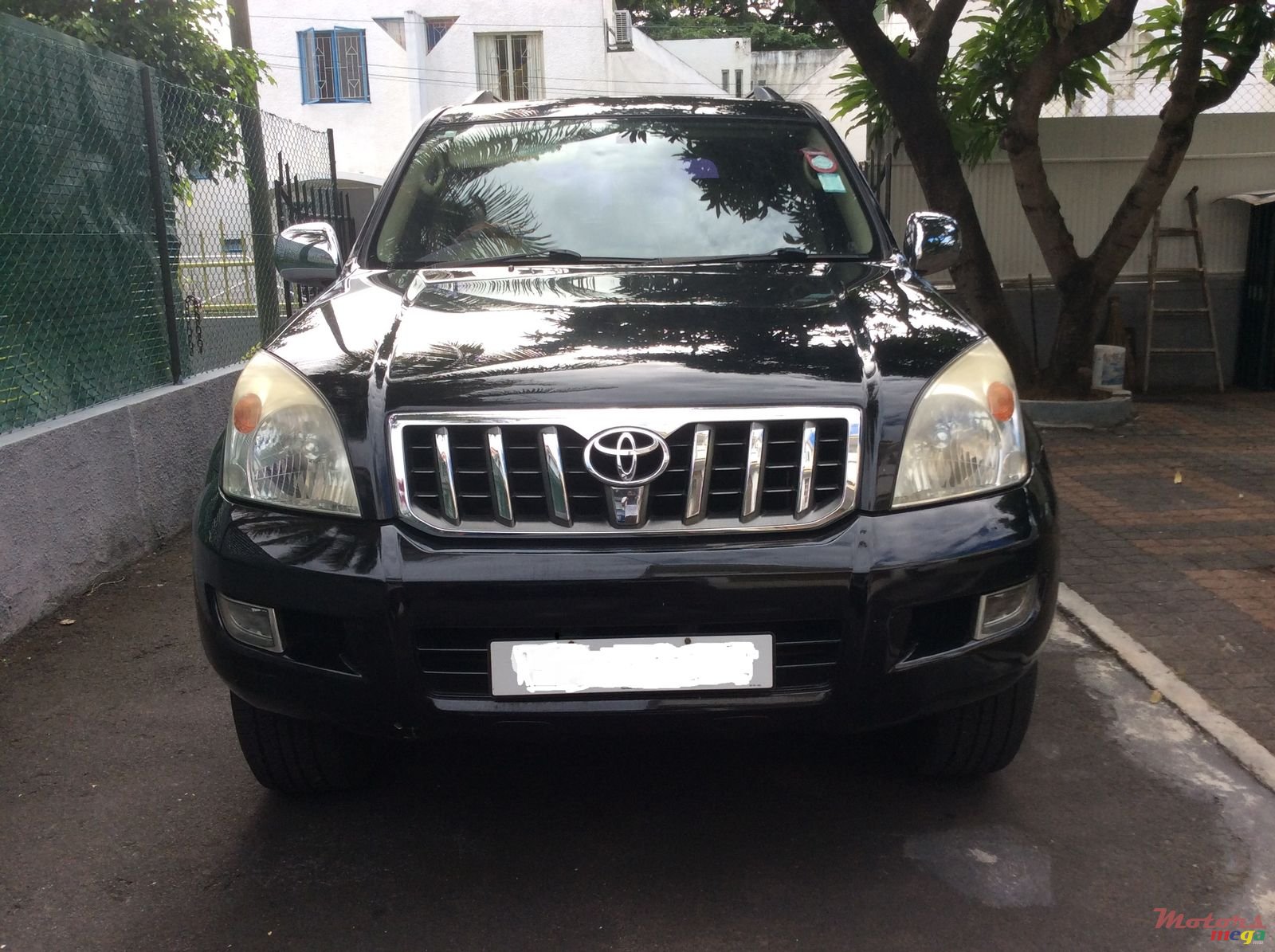 2007' Toyota Land Cruiser photo #3