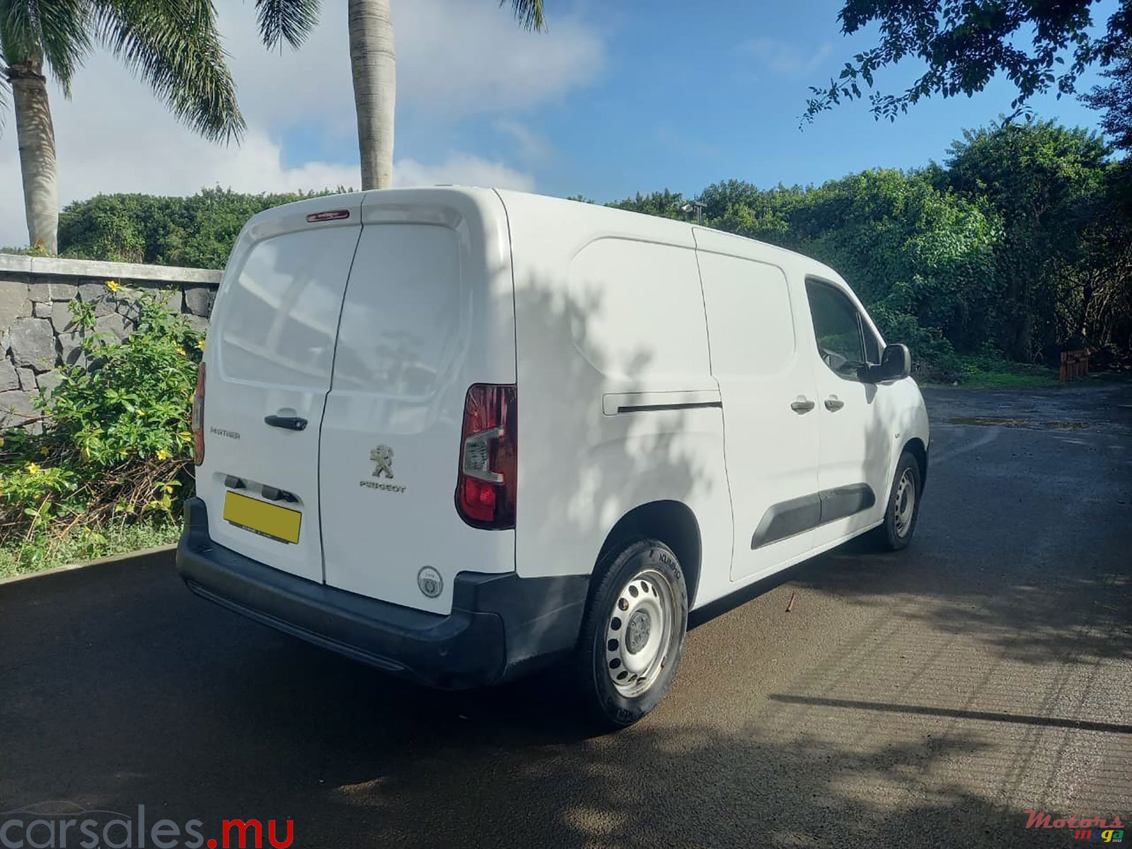 2020' Peugeot Partner Maxi 1.6 HDI photo #4