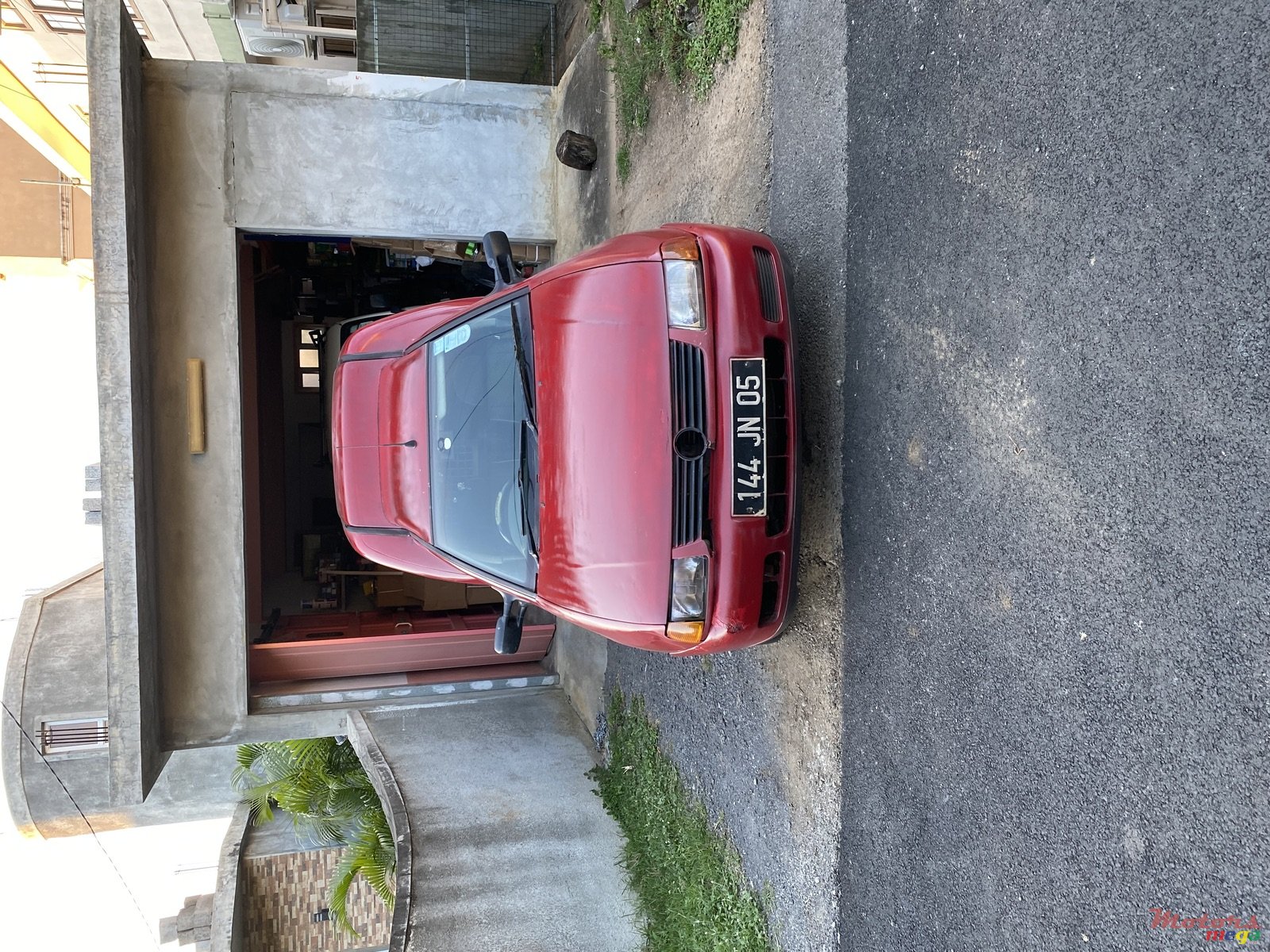 2005' Volkswagen photo #3