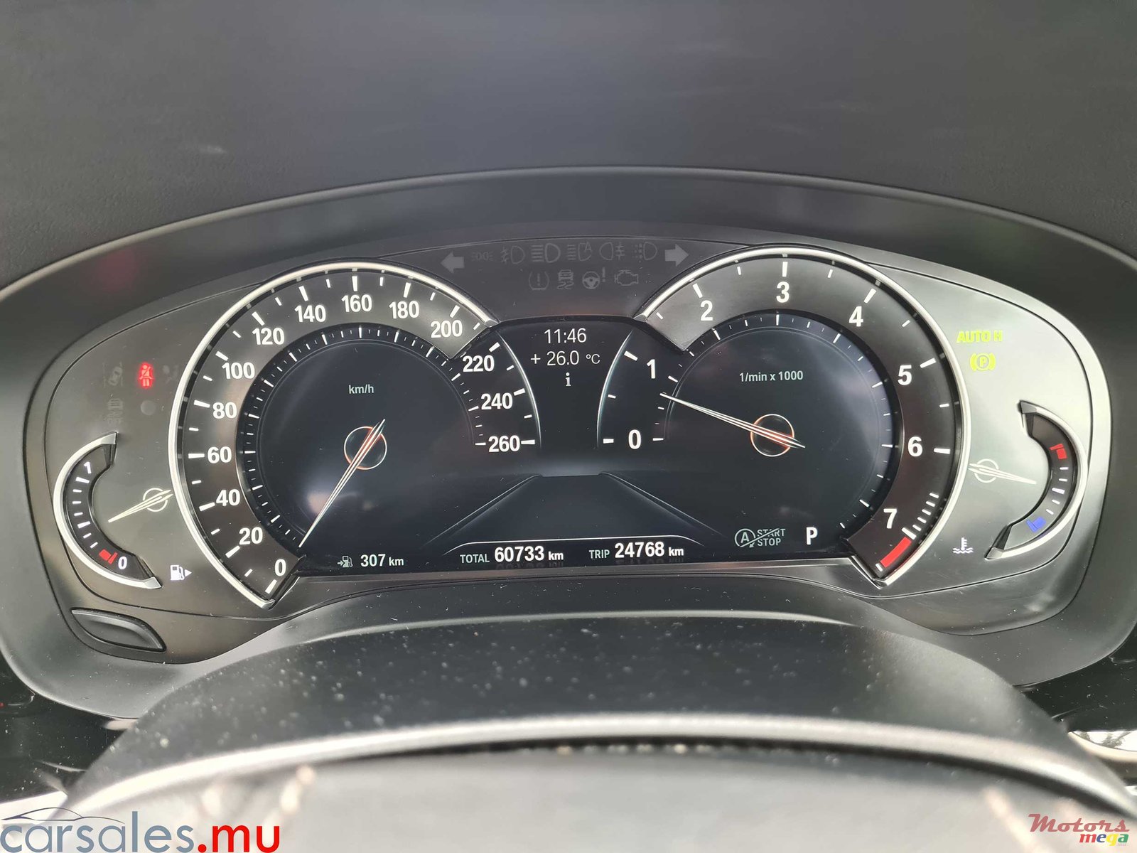 2017' BMW 530 i Luxury Line photo #7