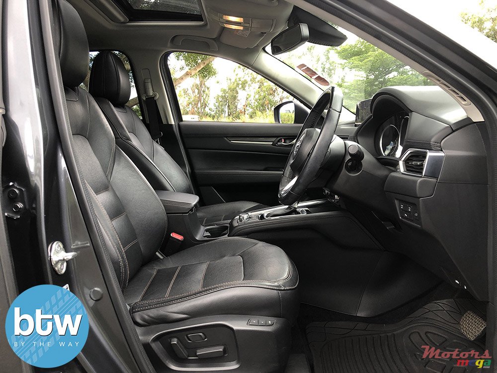 2017' Mazda CX-5 photo #7