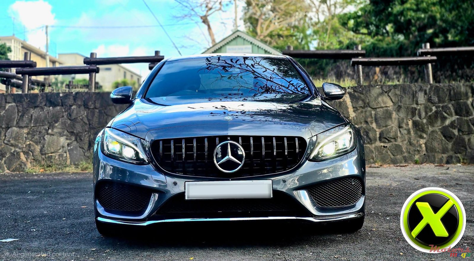 2015' Mercedes-Benz C 180 Full AMG PACK photo #2