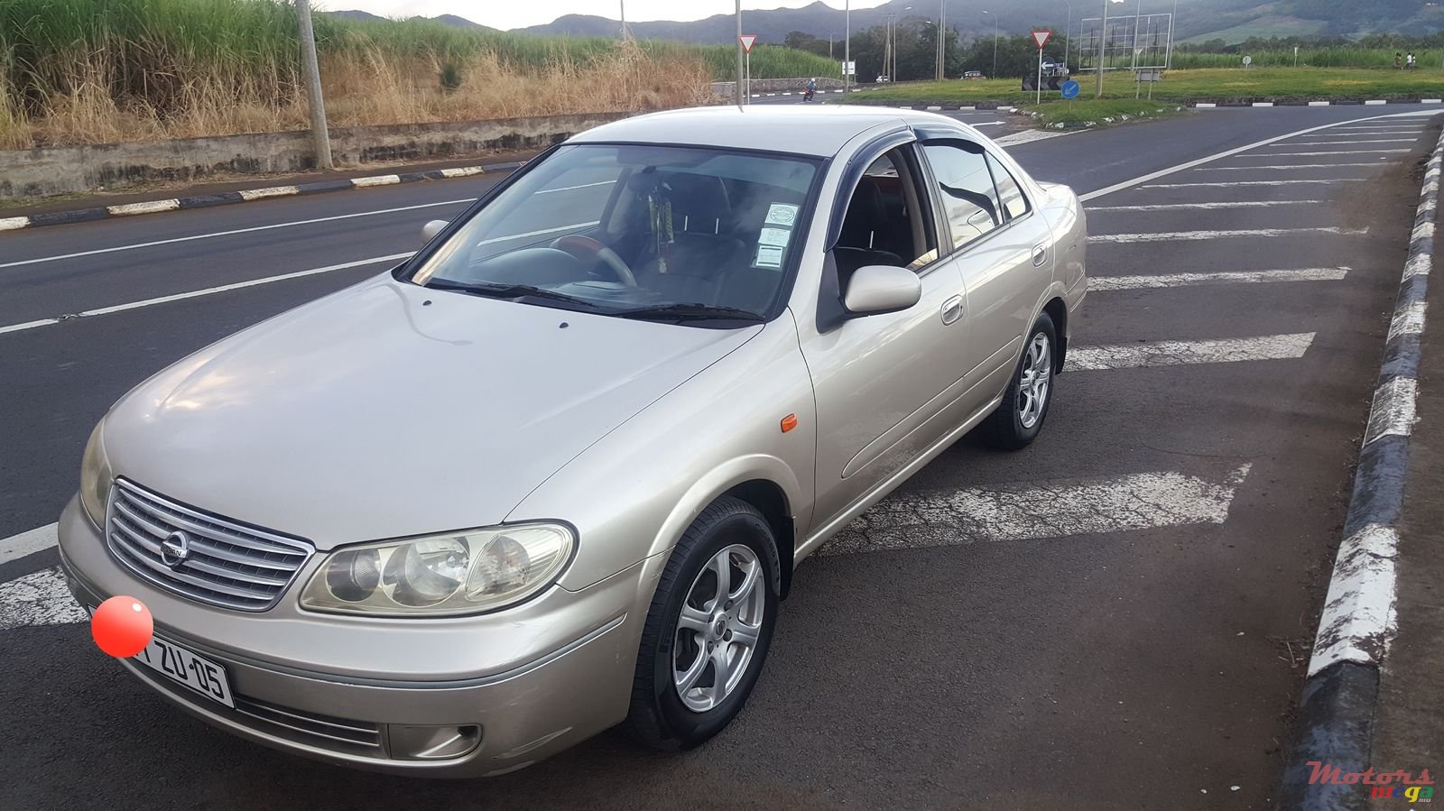 2005' Nissan Sunny photo #4