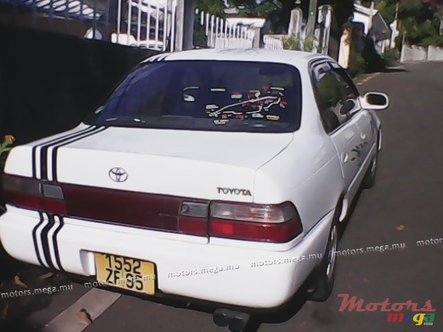 1995' Toyota photo #2